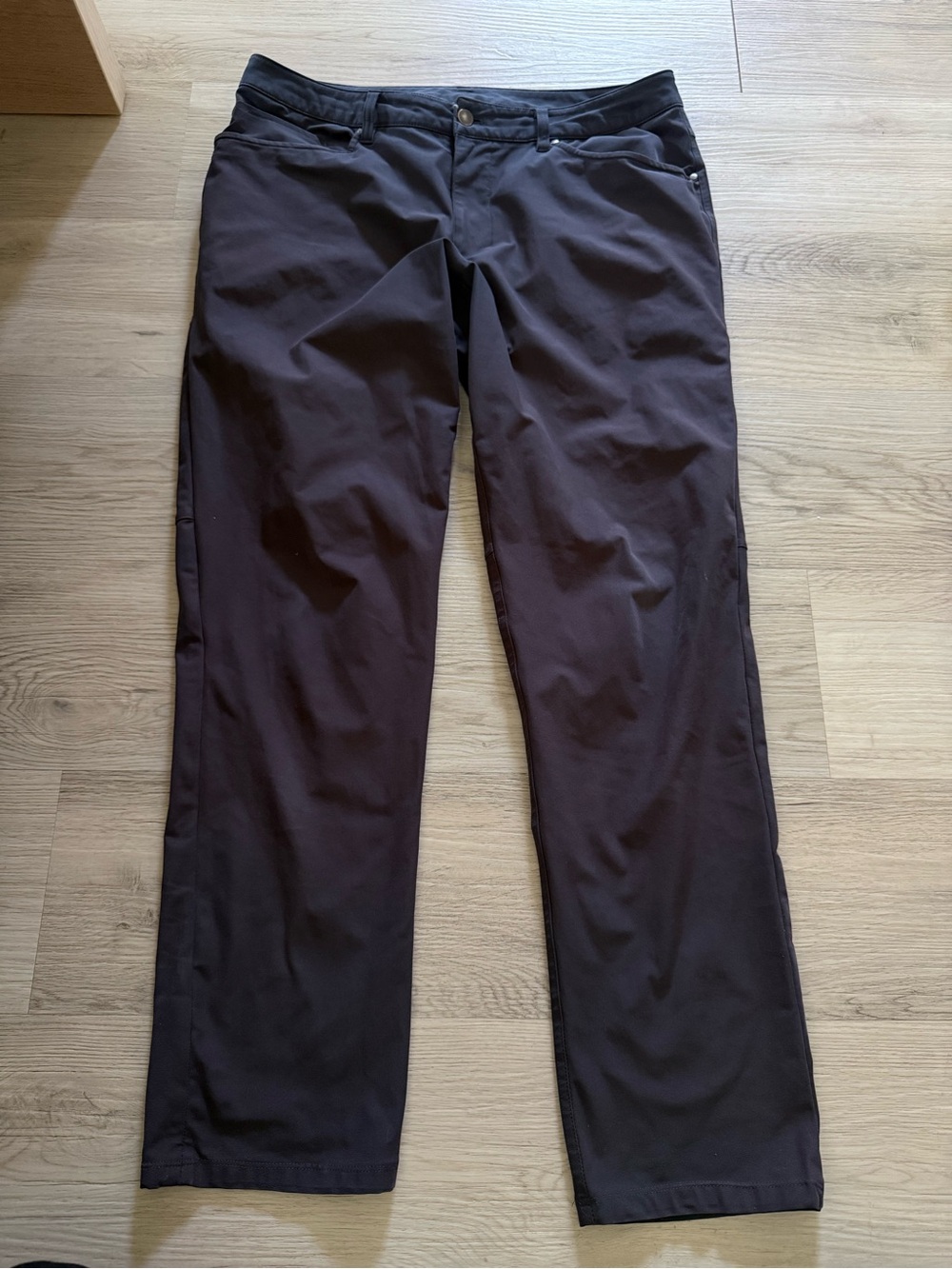 Lululemon Pants ABC Classic $128 Color Obsidian Dark Gray Men’s Sz 34x 31 Chinos